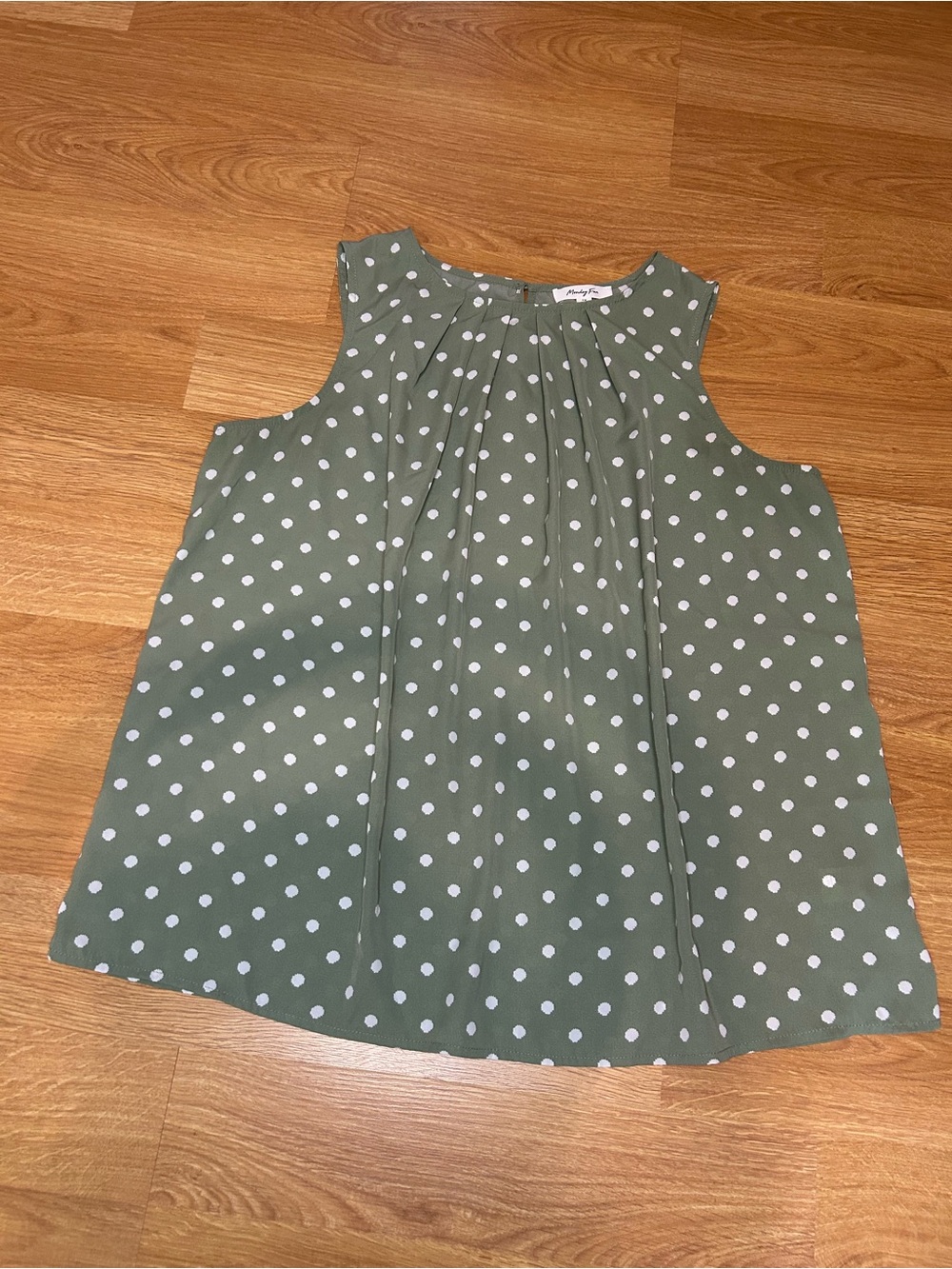 Polka Dot Sleeveless Tank Top - Olive Green
